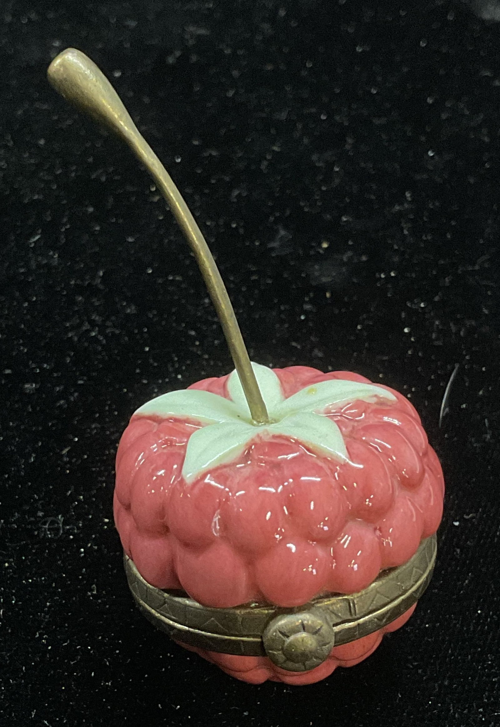 PHB Collection Porcelain Brass Raspberry Pill Box: PHB Collection hand painted porcelain raspberry motif pill box with brass accents. Signed on interior PHB Collection. Measures approx 1 x 2 inches. Some wear consistent with exposure. PHB pill box, PH