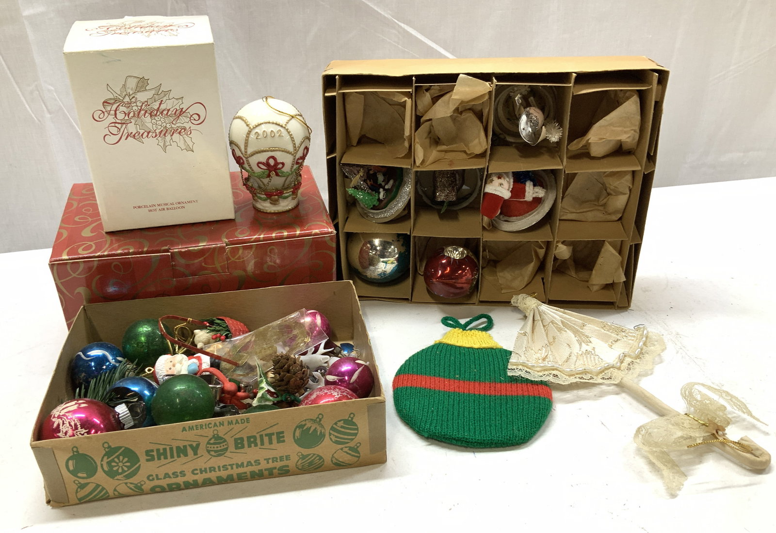 Lot 40+ Assorted Christmas Tree Ornaments AVON+ (1 of 10)