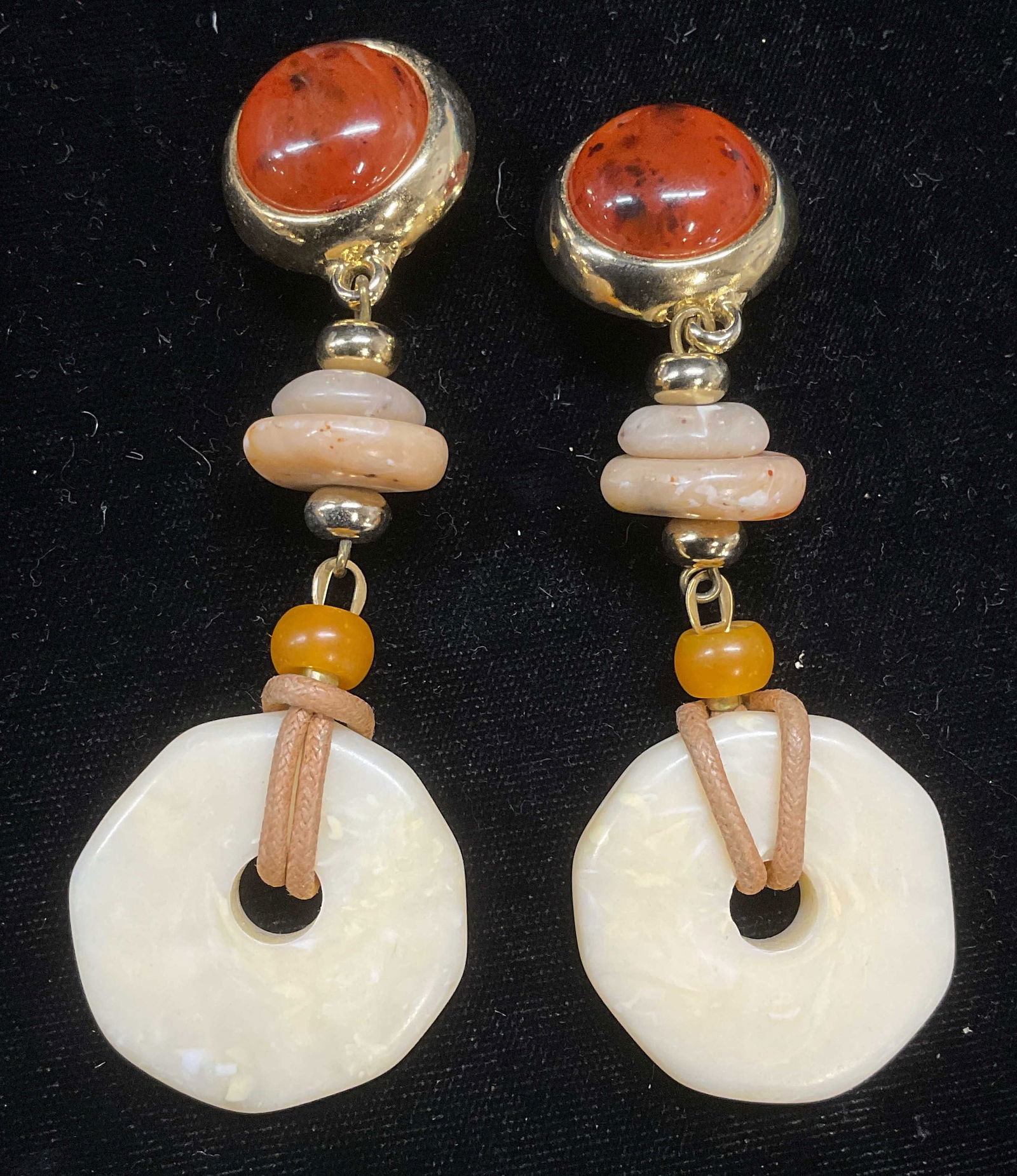 Vintage Lucite Faux Stone Earrings 3.75 In L: Vintage gold tone lucite faux stone dangle earrings. Measure approx 3.75 inches long. Some wear including scratching observed. Jewelry, estate jewelry, costume jewelry, cocktail jewelry, fashion jewel