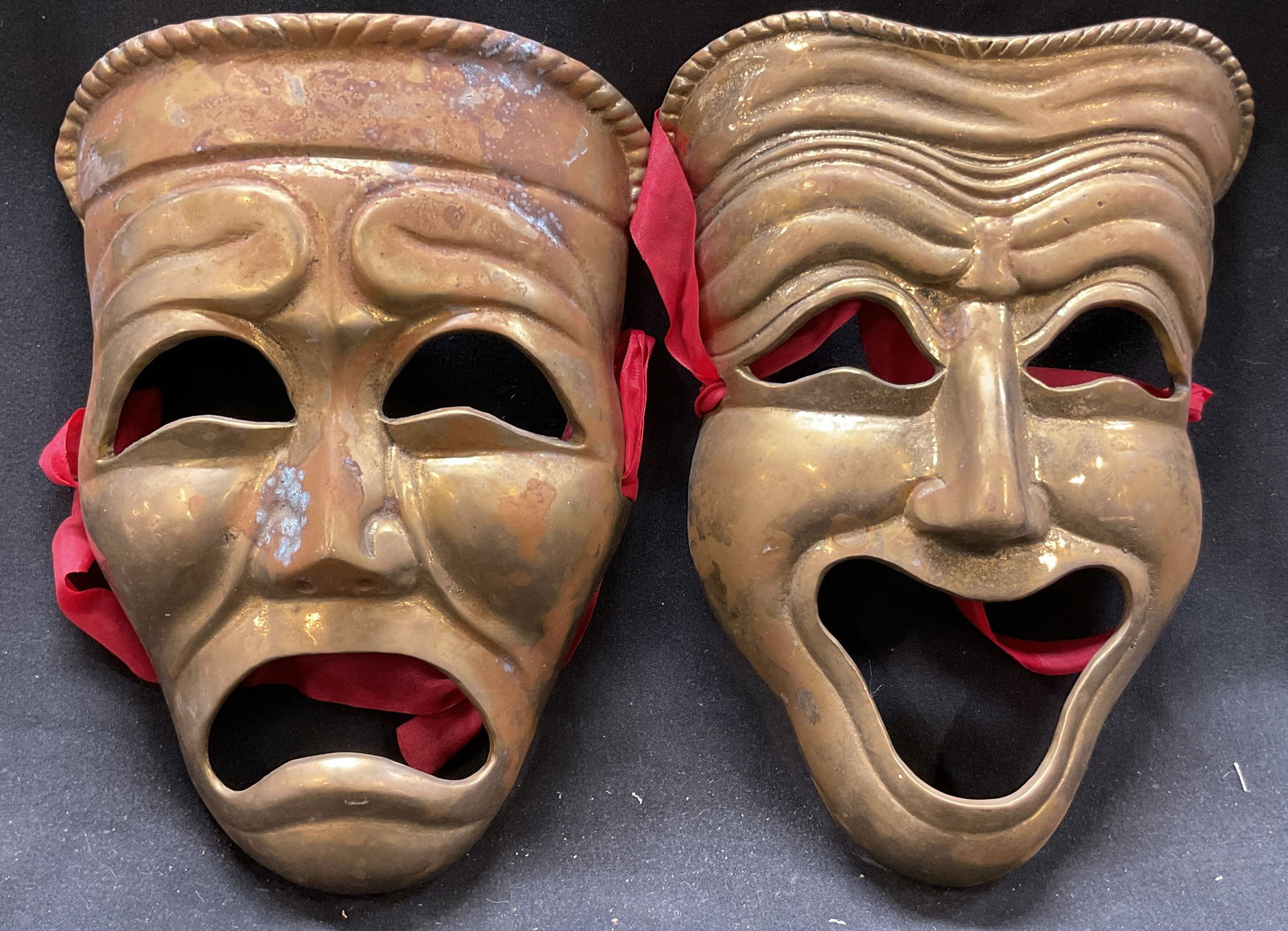 Set 2 Solid Brass Art Deco Theater Masks (1 of 11)