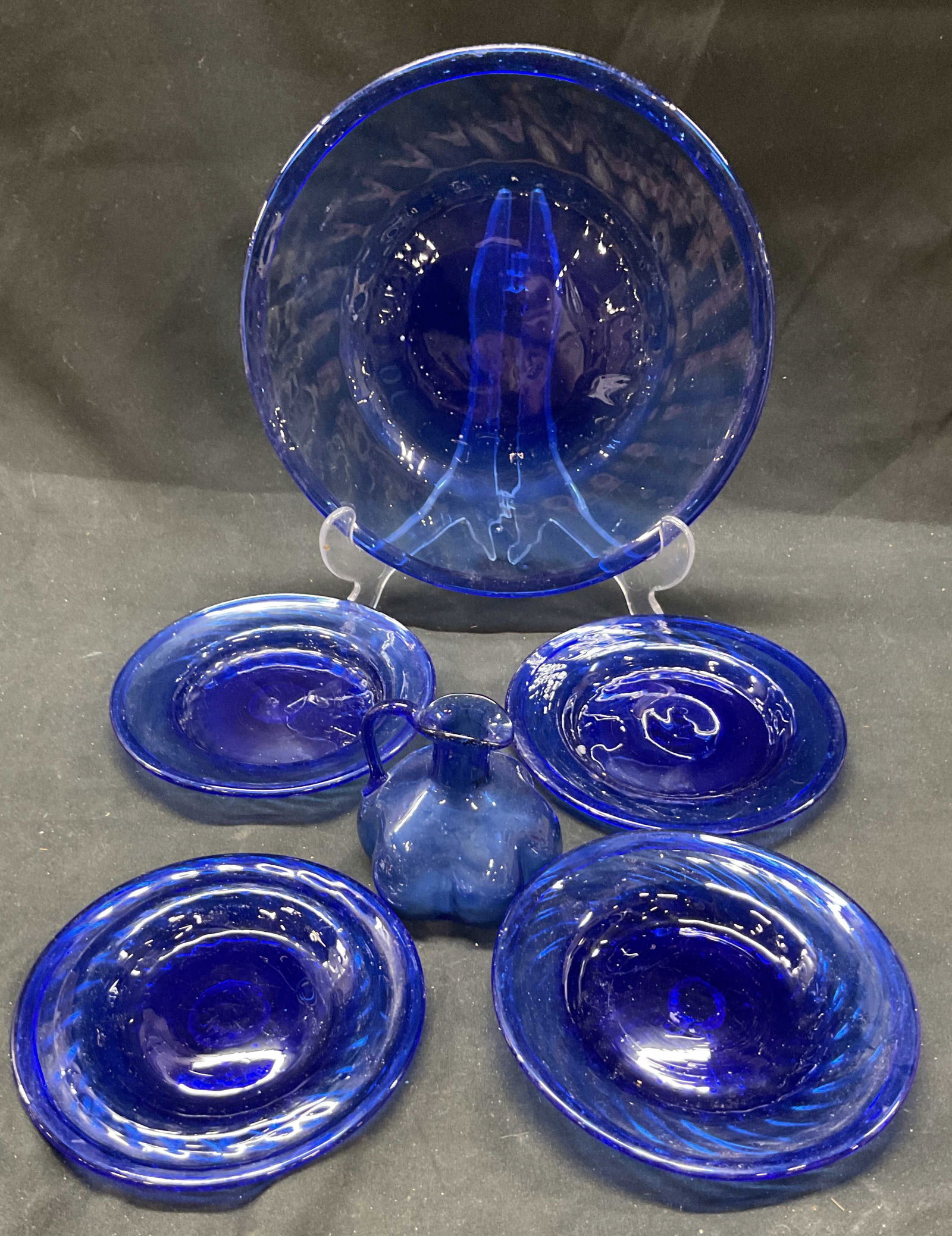 Lot5 Vtg Cobalt Blue Glass Dishes & 3.25in Pitcher (1 of 9)