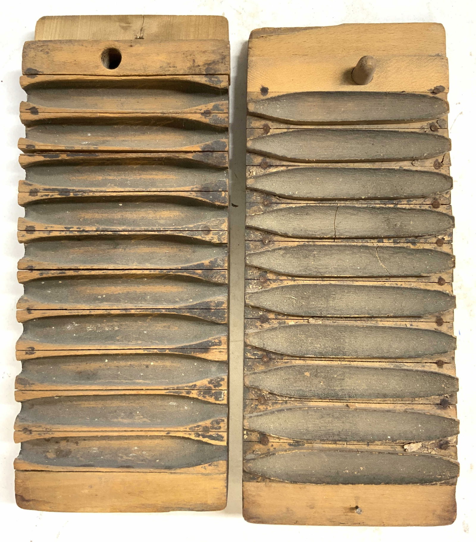 Atq French Wooden Cigar Mold Press, 2pcs (1 of 9)