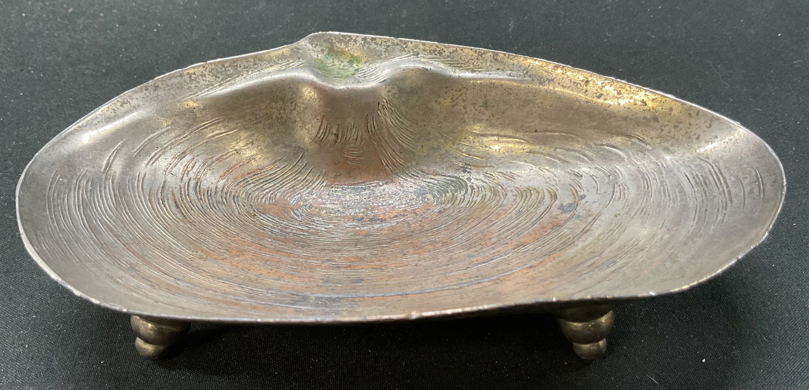 Vtg Silver Plated Clam Shell Footed Trinket Dish (1 of 8)