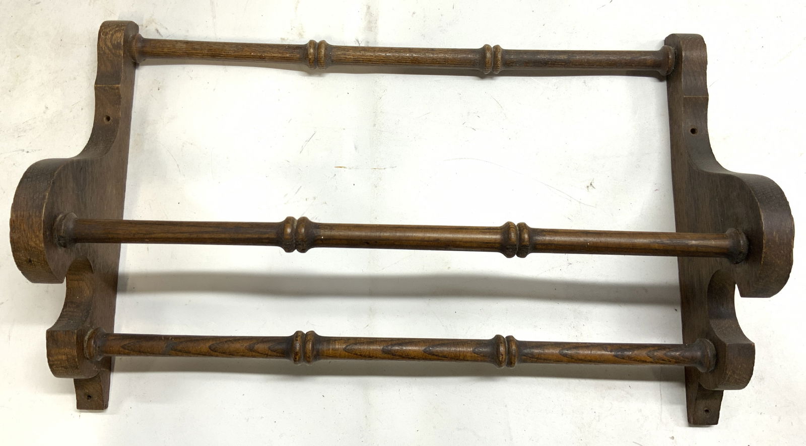 Vtg Primitive Turned Wood Wall Towel Rack (1 of 7)