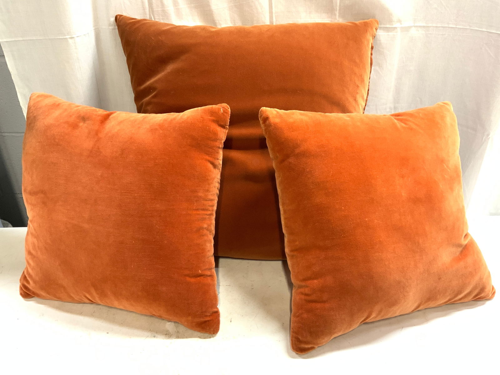 Set 3 Crushed Velvet Throw Pillows Orange (1 of 6)