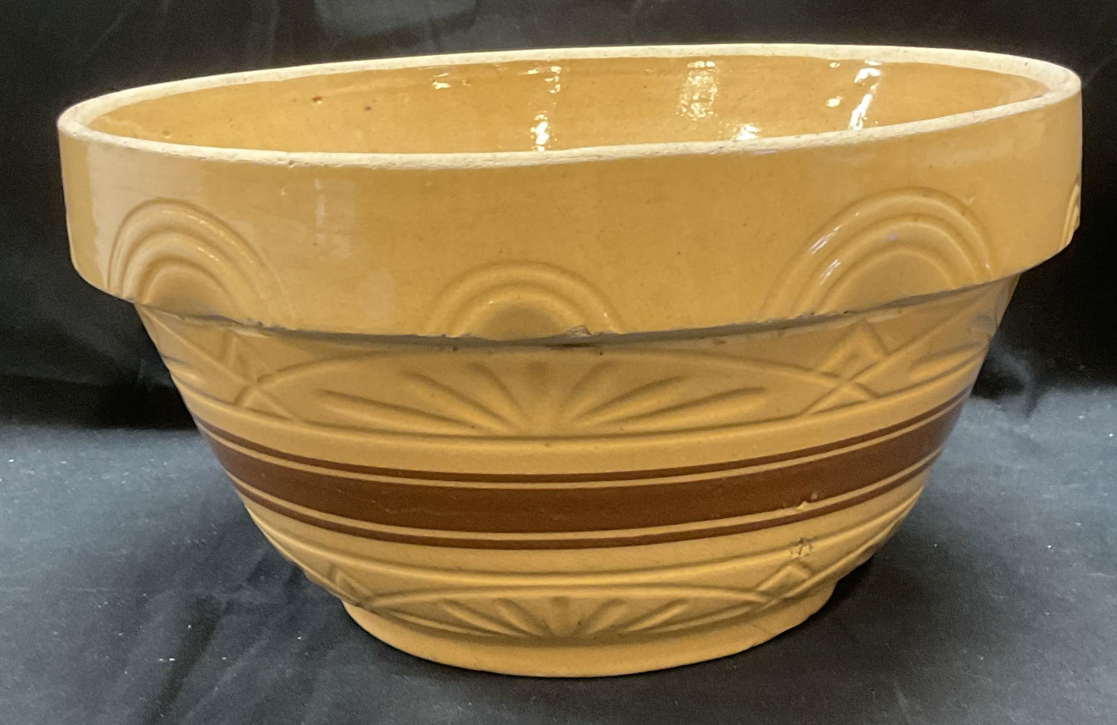 Antq RRP Yellow Ware Banded Ceramic Bowl 12 In USA (1 of 6)