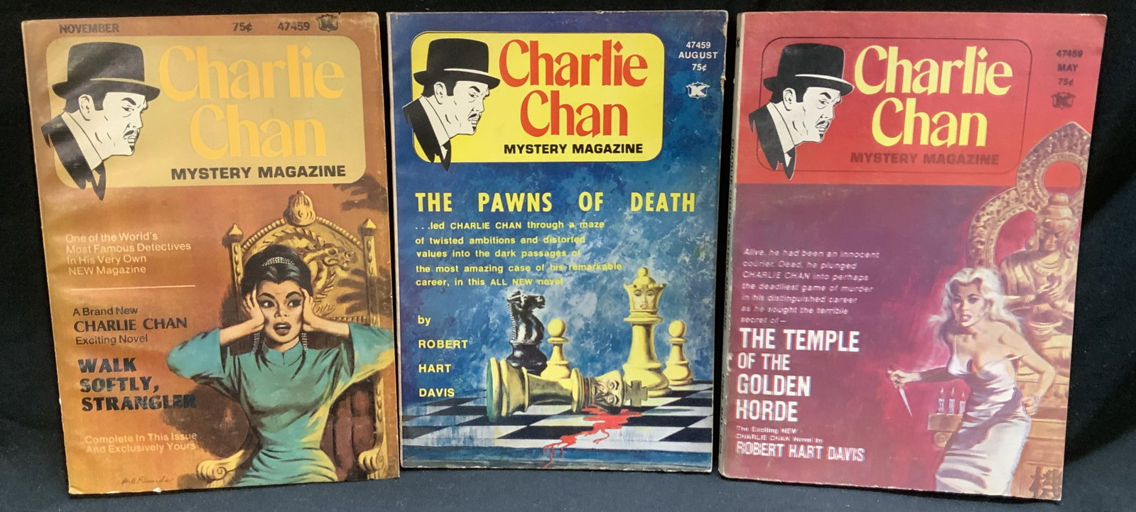 Lot 3 Charlie Chan Illustr Mystery Magazine 1970s: Lot 3 Charlie Chan Illustr Mystery Magazine 1970s Lot includes 3 Charlie Chan mystery magazines from 1973 & 1973. Books features illustrations of figures in black & white coloring. Vol 1. No 1, Vol 1.