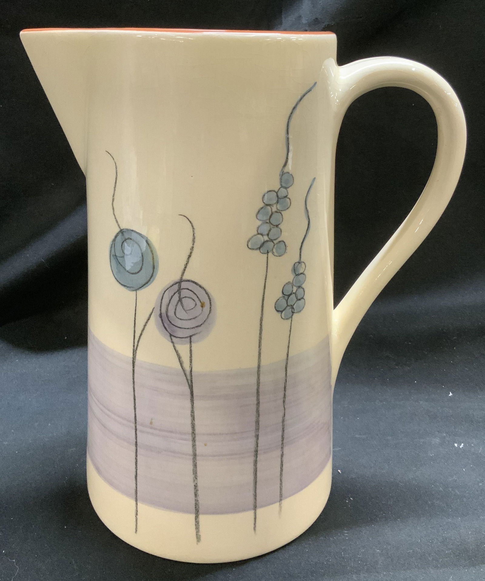 MOLDE Hand Painted Stems Pitcher PORTUGAL (1 of 7)