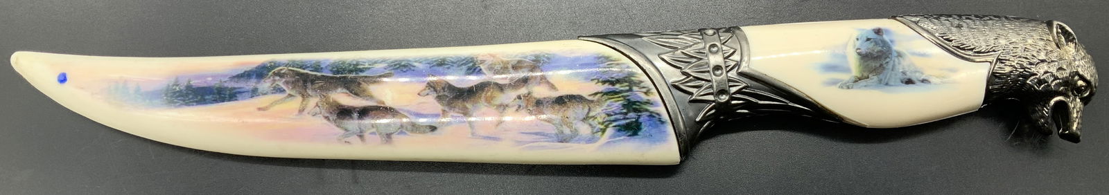 Wolf Fantasy Stainless Steel Knife W Sheath (1 of 6)