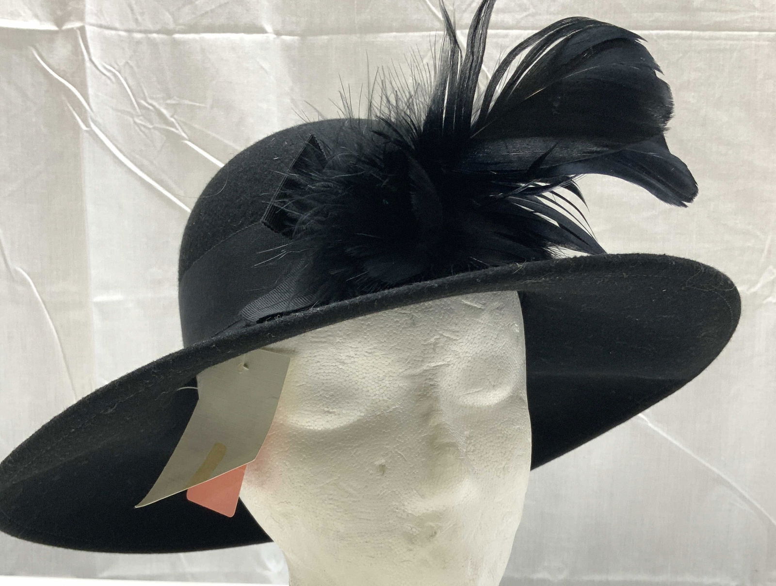 TOUCAN COLLECTION Black Wool Hat W Feathers NWT (1 of 6)