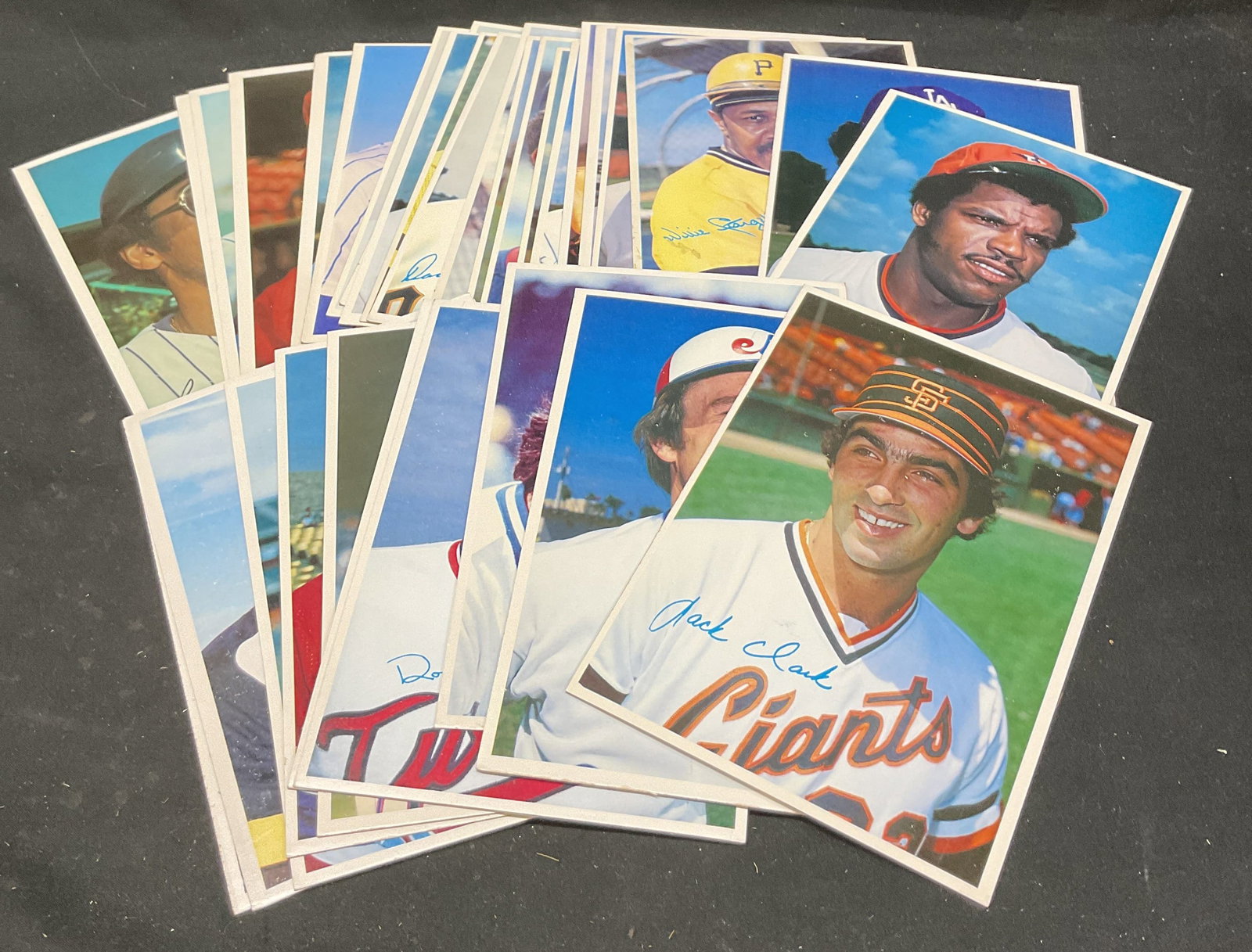 Set 33 Vtg 1980-81 Mixed Set Topps Cards USA: Set 33 Vintage 1980-81 Mixed Set Topps large baseball cards. Copyright 1980 Topps Chewing Gum, Inc. Duryea, Pa. Printed in USA. 5 x 7 inches. Player names, position, and teams written on backside. Som