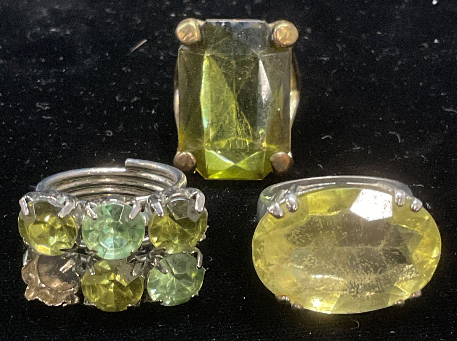 Lot 3 Vtg Green & Yellow Crystal Cocktail Rings (1 of 7)