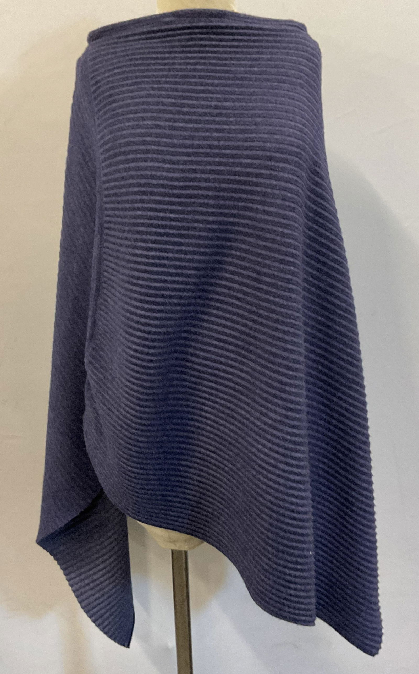Vtg Design House Stockholm Blue Poncho Sweden (1 of 8)