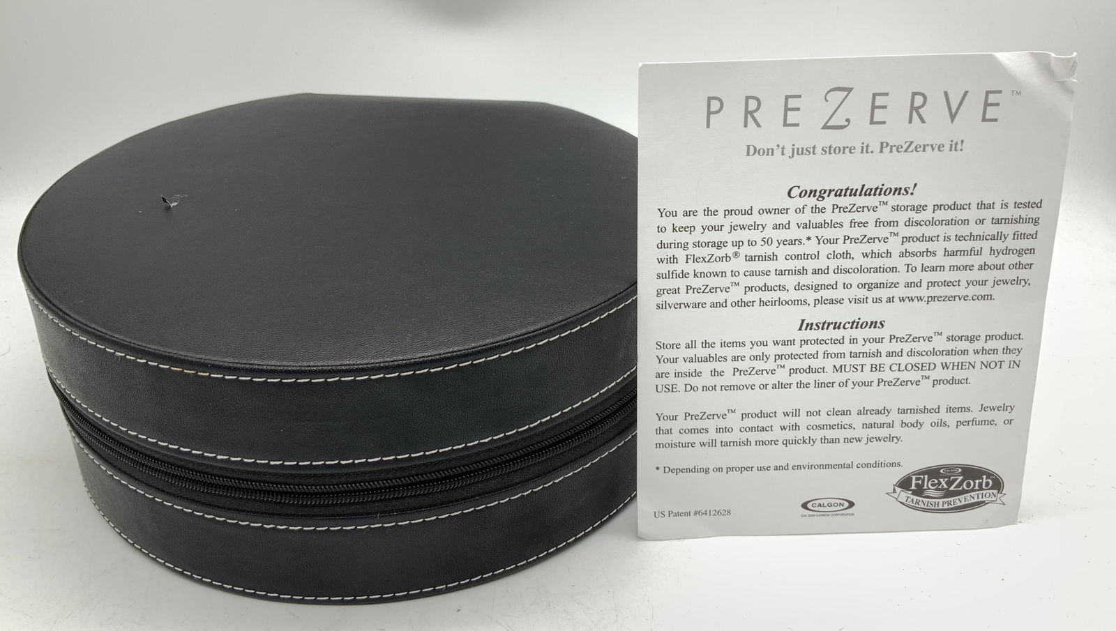 PREZERVE Round Faux Leather Jewelry Organizer (1 of 7)