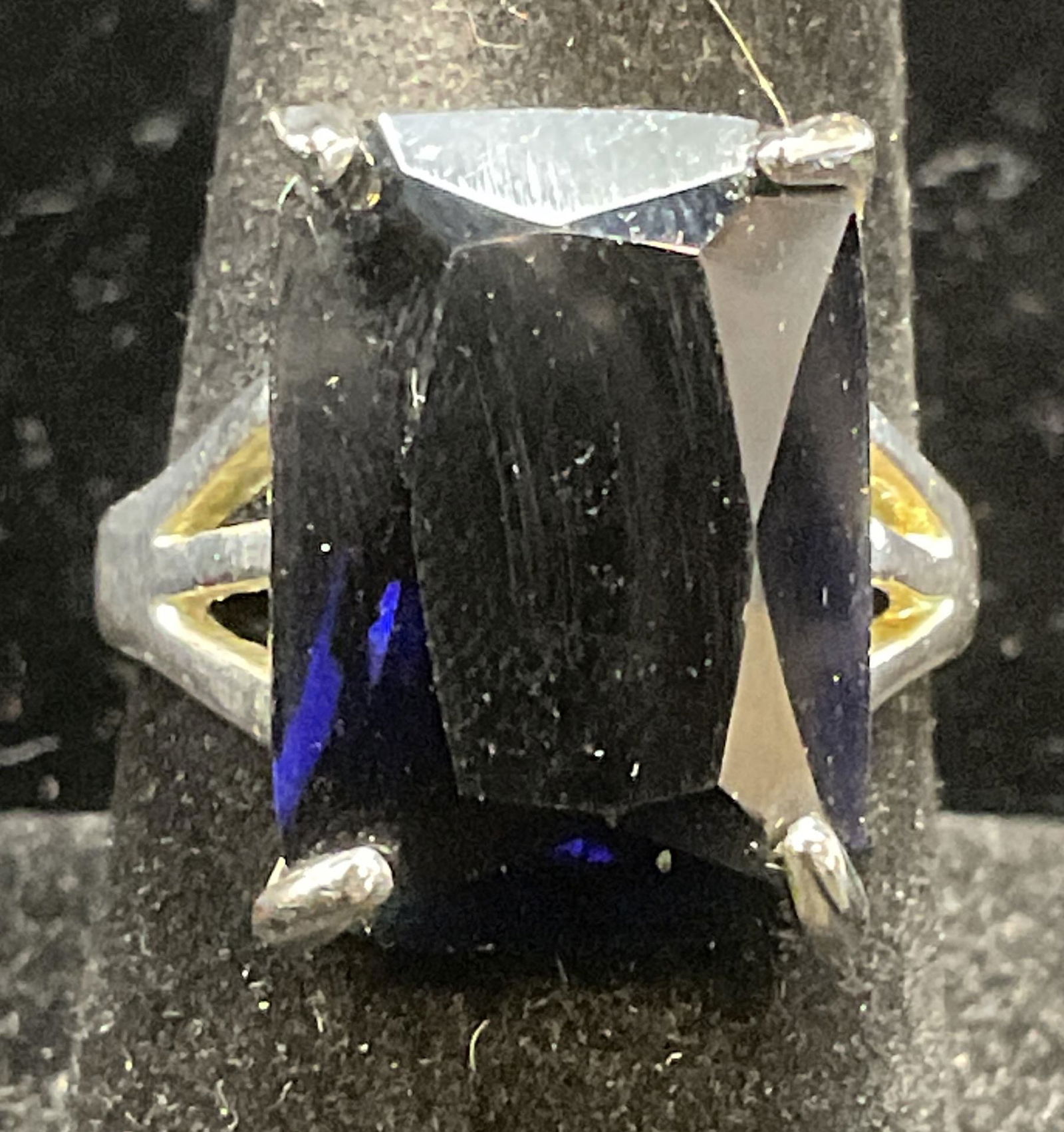 Vintage Silver Tone Blue Crystal Cocktail Ring (1 of 6)