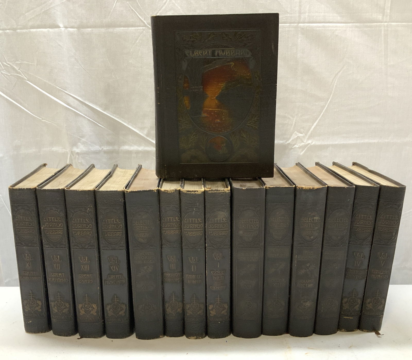 15 Antq Slctd Writings 1910-1920s Bks HUBBARD Illustr (1 of 13)