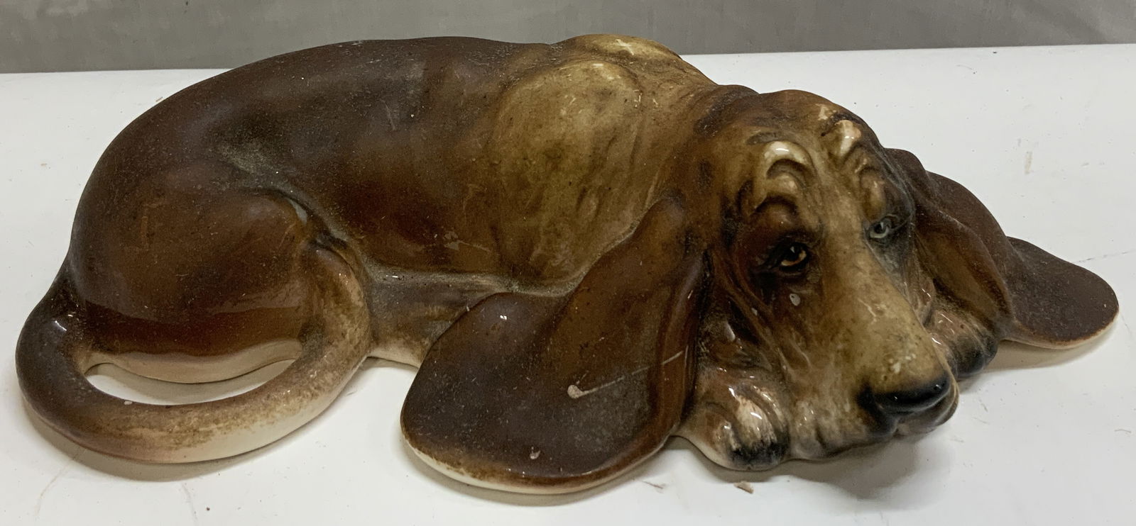 UCAGCO Basset Hound Ceramic Figurine JAPAN (1 of 6)