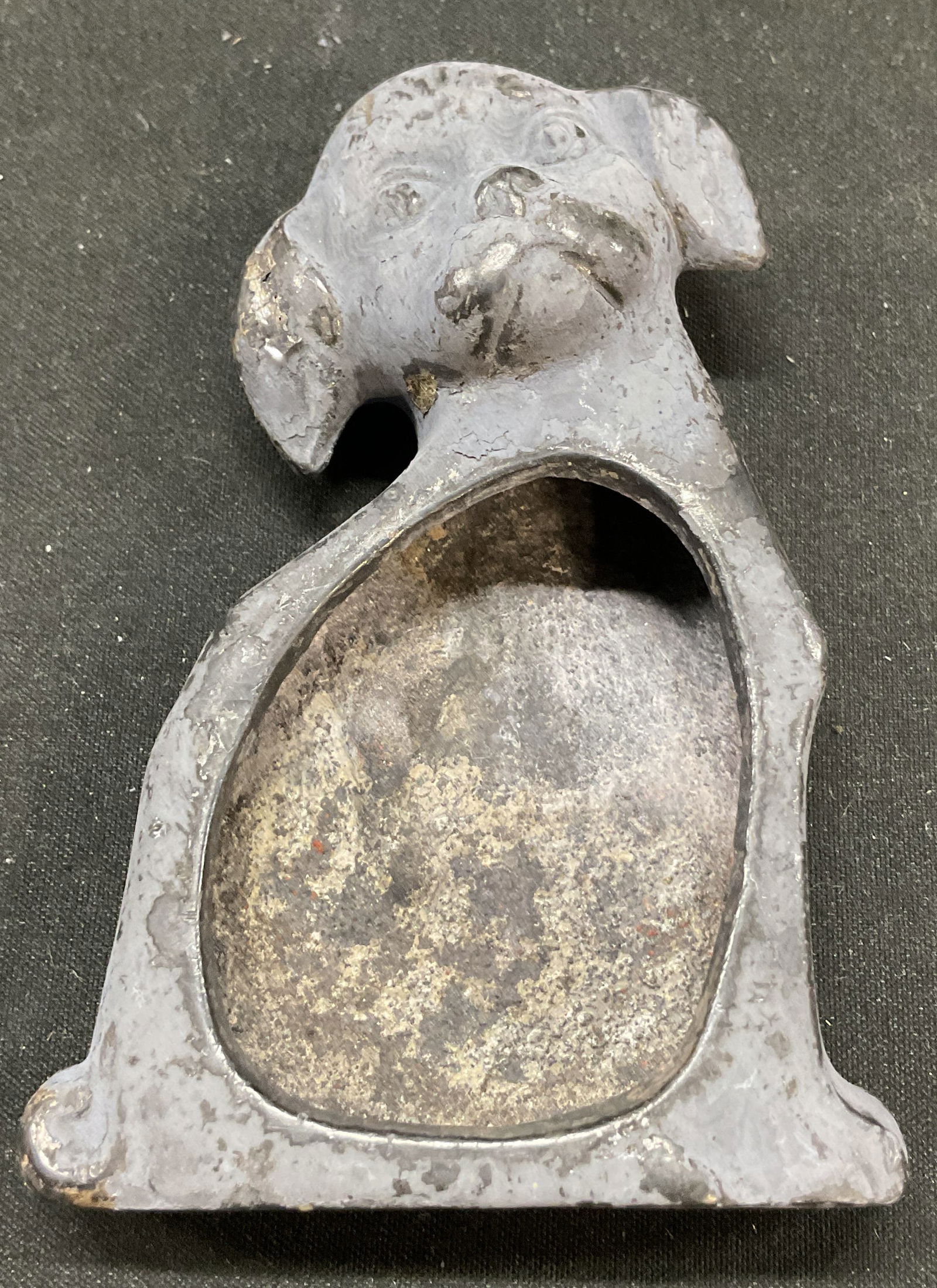Vtg Cast Iron Dog Figurine Trinket Dish (1 of 7)