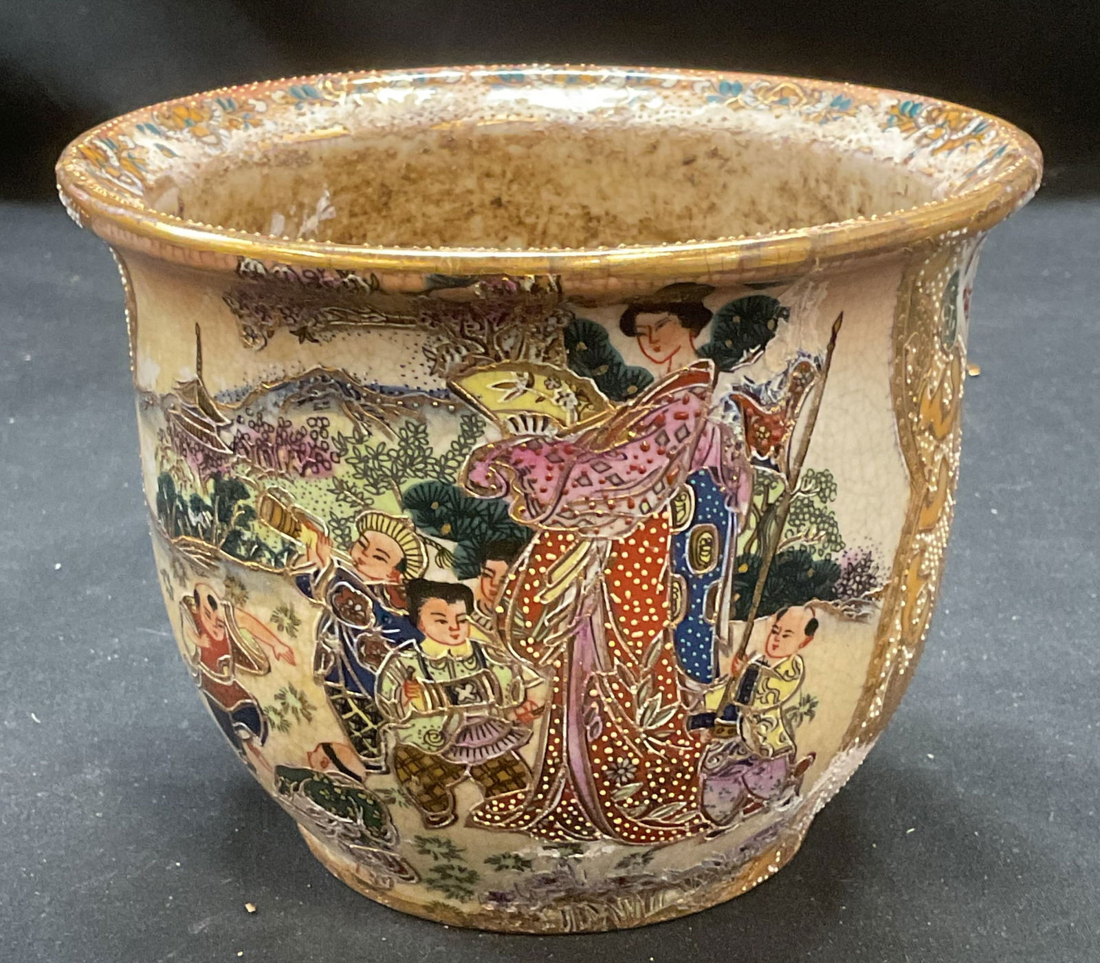 Vintage Chinese Porcelain Figural Planter (1 of 6)