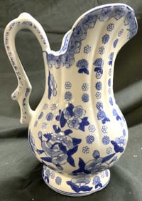 ANDREA BY SADEK DELFT Style Porc Pitcher