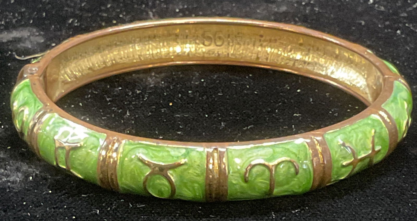 Vtg JTF Enamel Green Zodiac Bangle Bracelet (1 of 6)