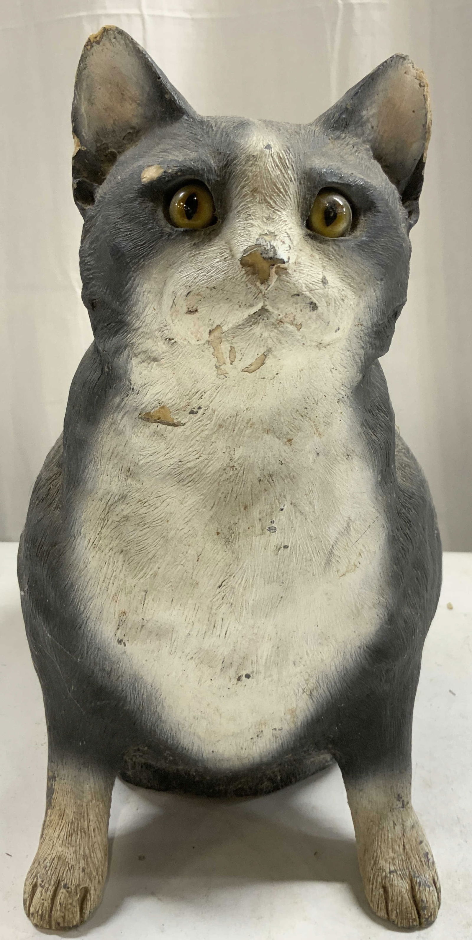 Vintage Composite Seated Cat Statuary (1 of 8)