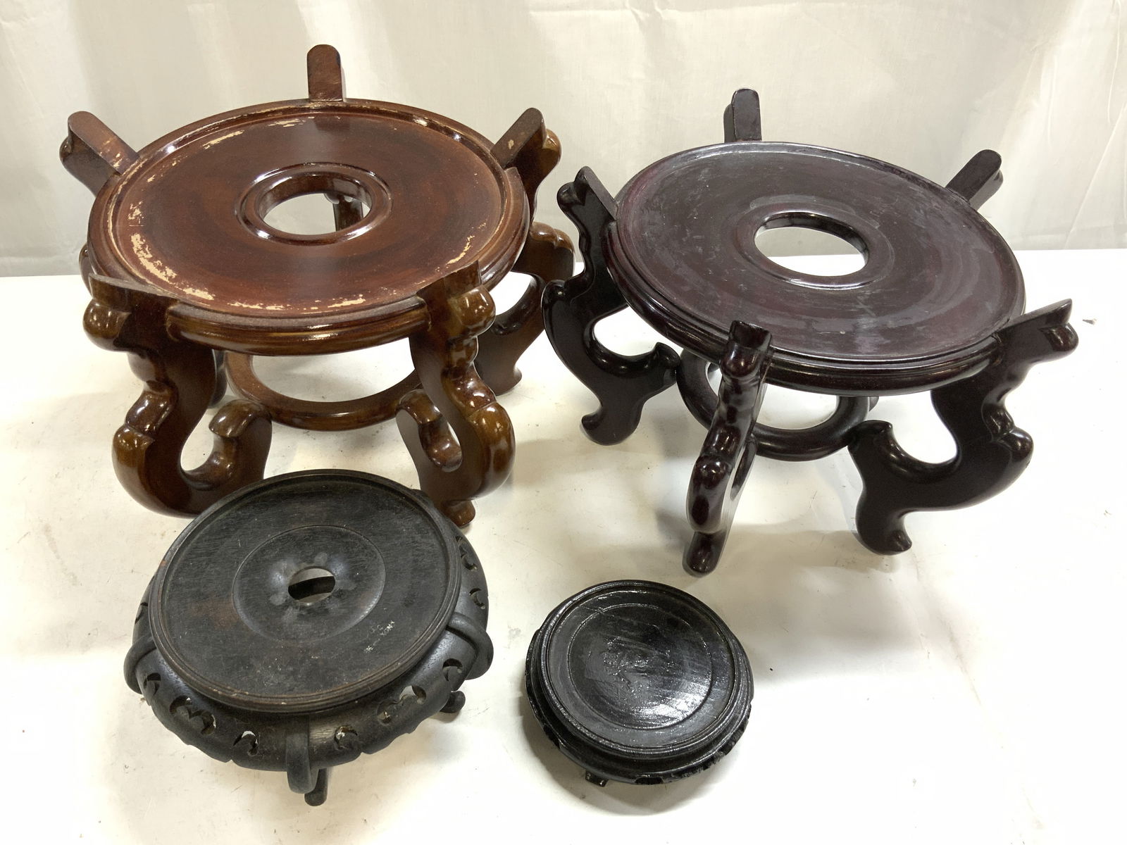 Lot 4 Assorted Carved Wooden Asian Pedestals (1 of 7)