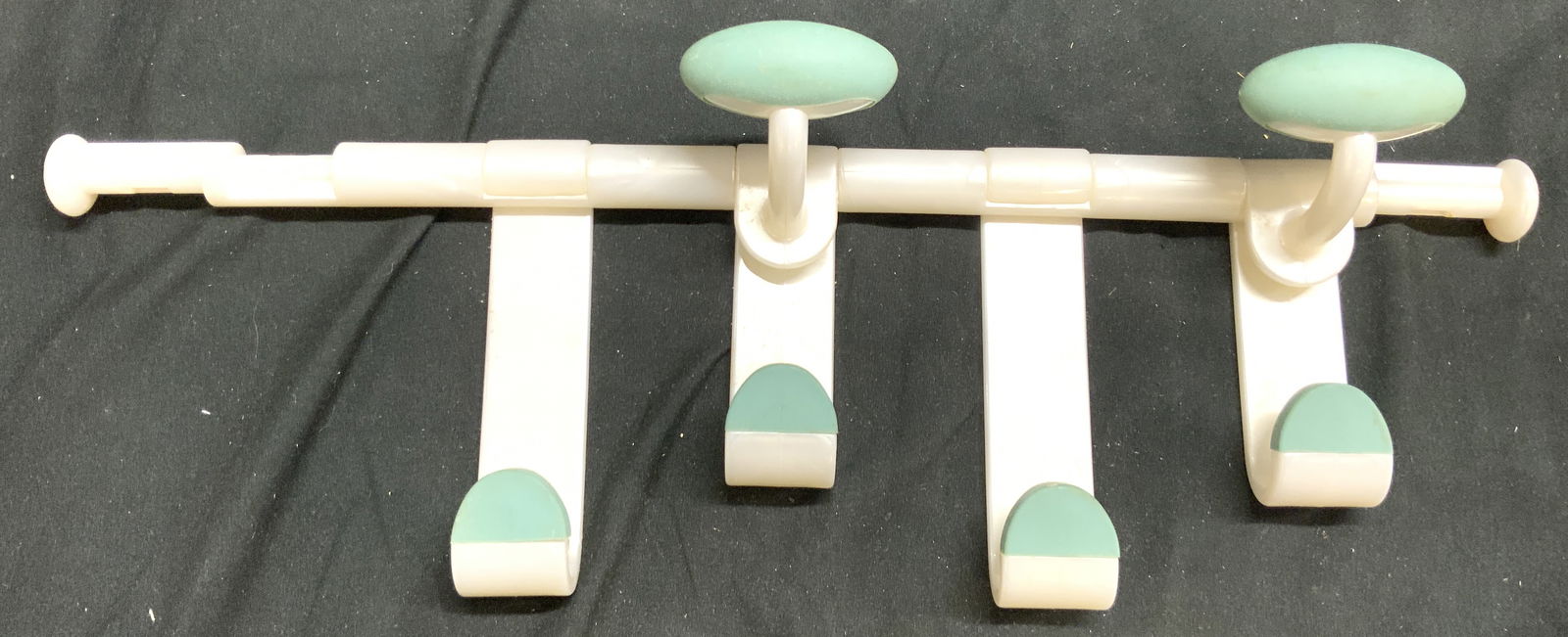 Michael Graves Post Modern 6 Hook Wall Rack (1 of 7)