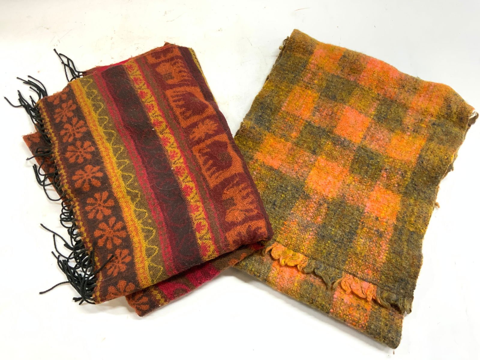 Lot2 Scarves GLENTEX Wool & Italy Bloomingdales (1 of 8)