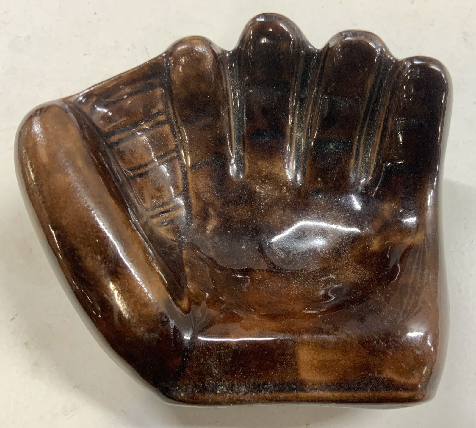 Vtg Hand Painted Ceramic Baseball Mitt Trinket Dsh (1 of 7)