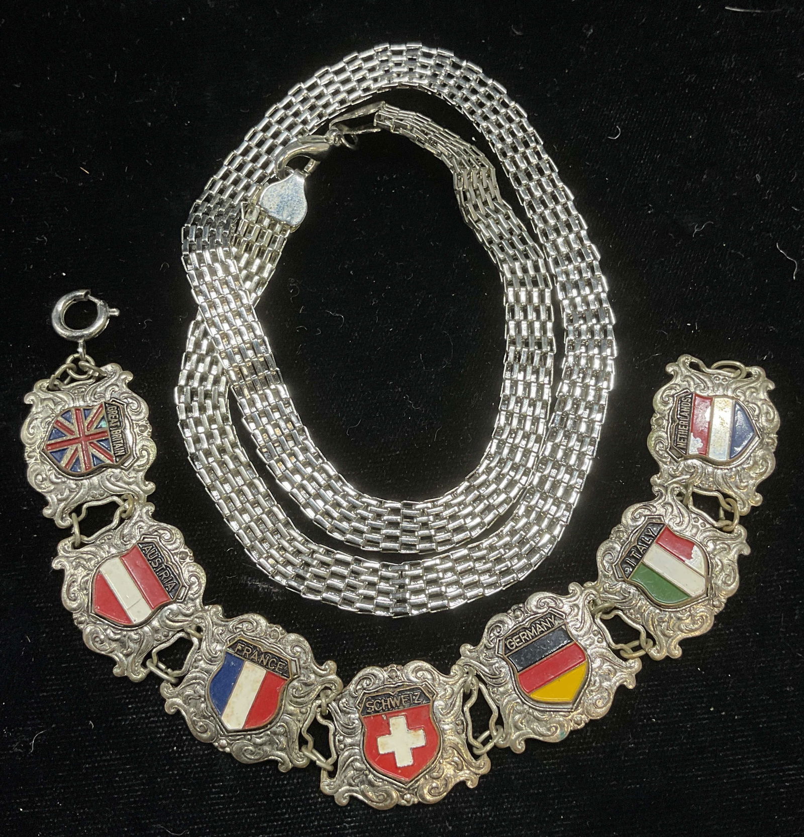 Lot 2 European Flag Bracelet, Silver Tone Necklace (1 of 7)