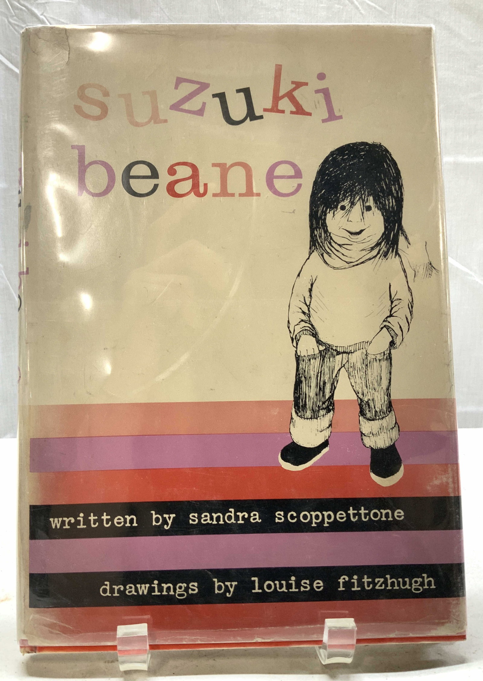 1961 Suzuki Beane 1stEd Illustr Book SCOPPETTONE: 1961 Suzuki Beane First Edition Book SCOPPETTONE+ Suzuki Beane book written by Sandra Scoppettone & drawings by Louise Fitzhugh. COPYRIGHT 1961. Printed in the U.S.A. FIRST EDITION. Book features draw