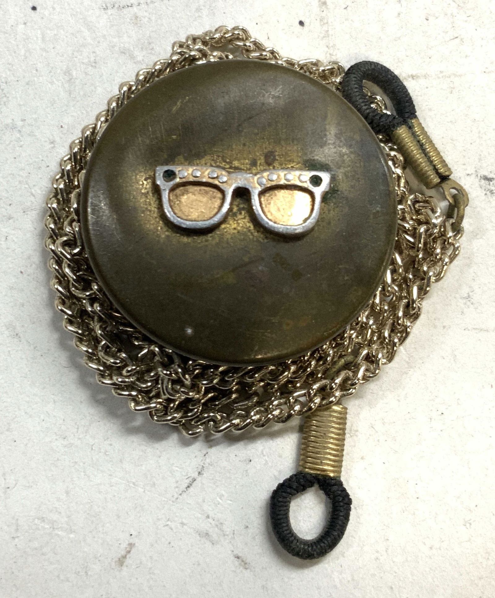 Vtg Brass Pill Box Japan W Lid & Spectacle Chain (1 of 7)