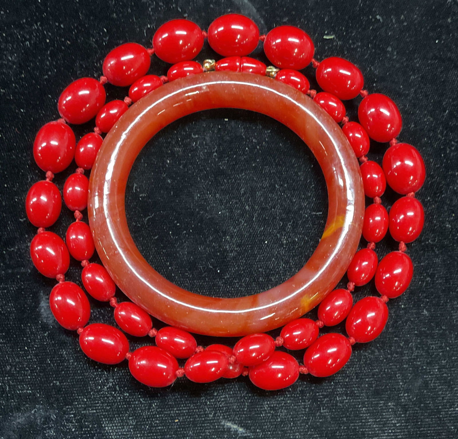 Lot 2 Red Art Glass Bangle & Beaded Necklace (1 of 6)