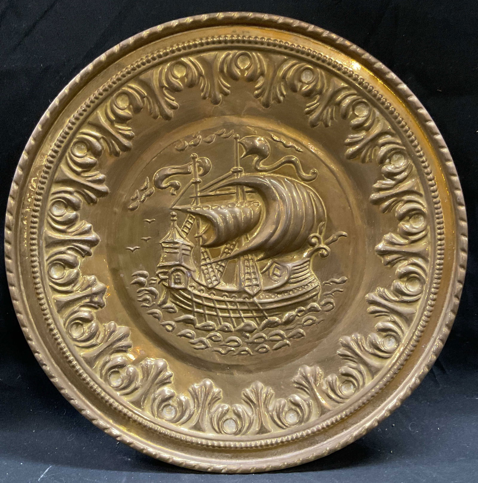 Vintage Embossed Brass Ship Plate, England (1 of 6)