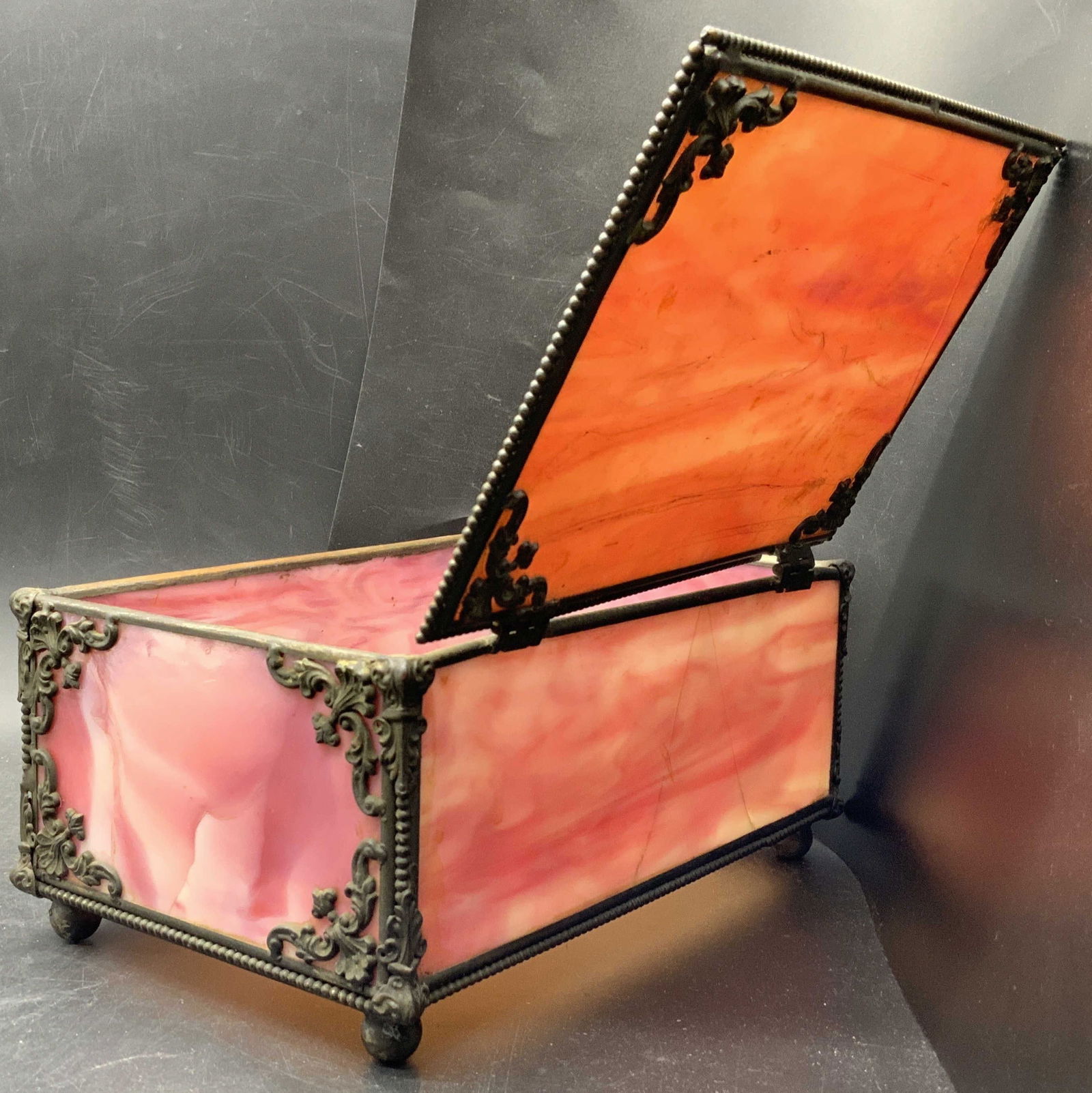 Vtg Slag Glass Footed Keepsake Box W Scroll Detail (1 of 11)