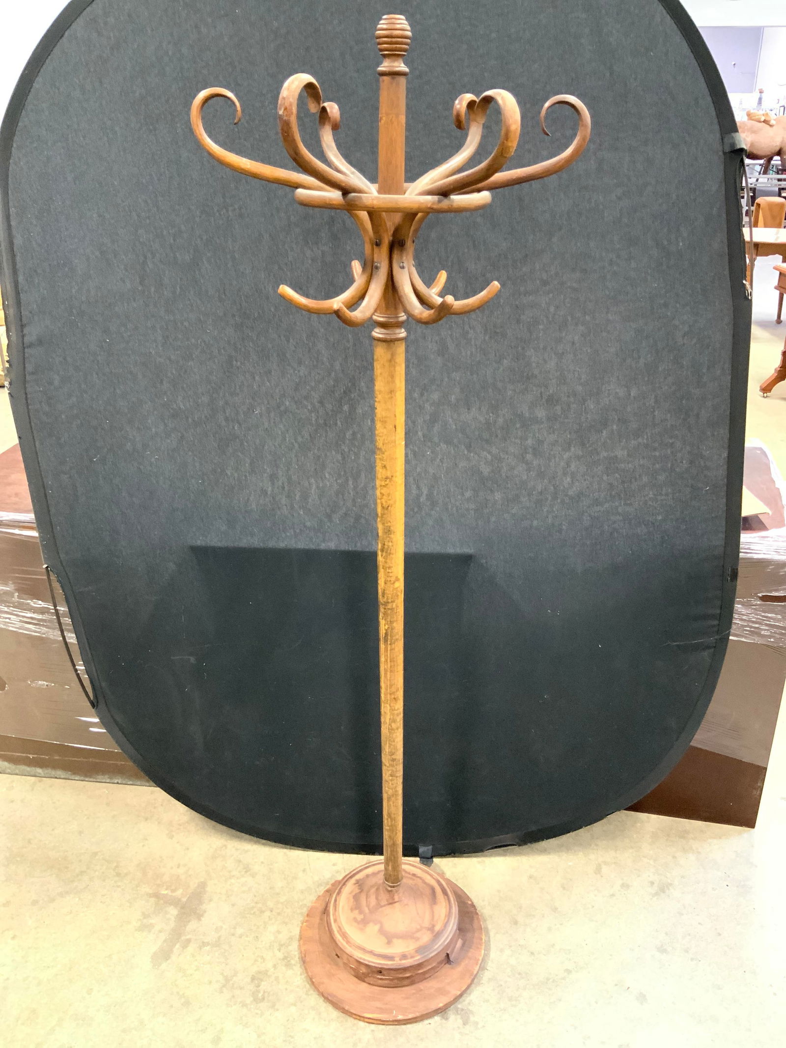 Vintage Carved Wooden Bentwood Coat Rack (1 of 8)