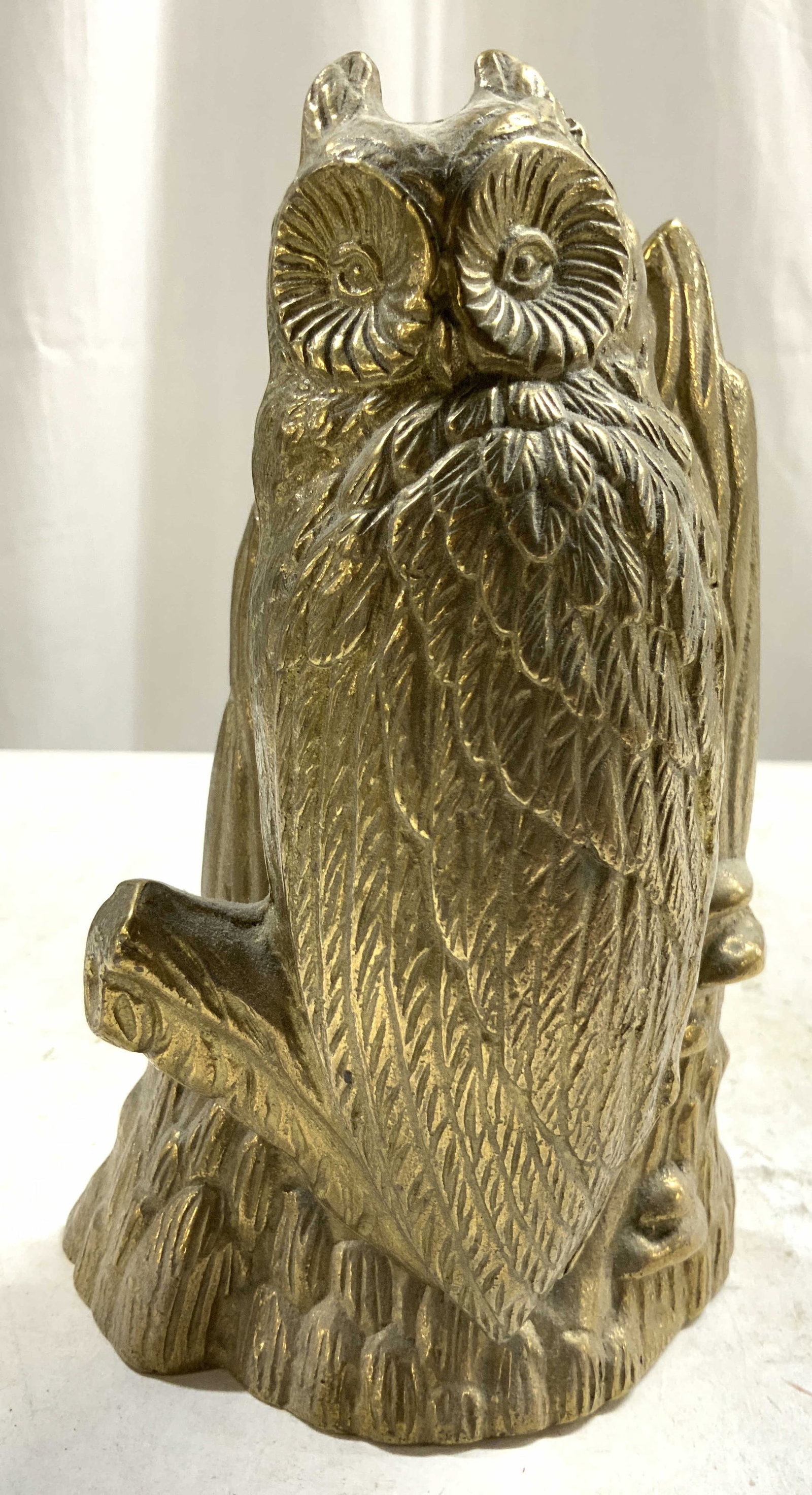 Vintage Brass Owl In Tree Tabletop Figure: Figure depicts and owl perched in a tree. Piece is vintage. Figure is gold toned and brass. Piece has intricate relief detail to show texture in tree, owl facial features, and owl feathers. Piece meas