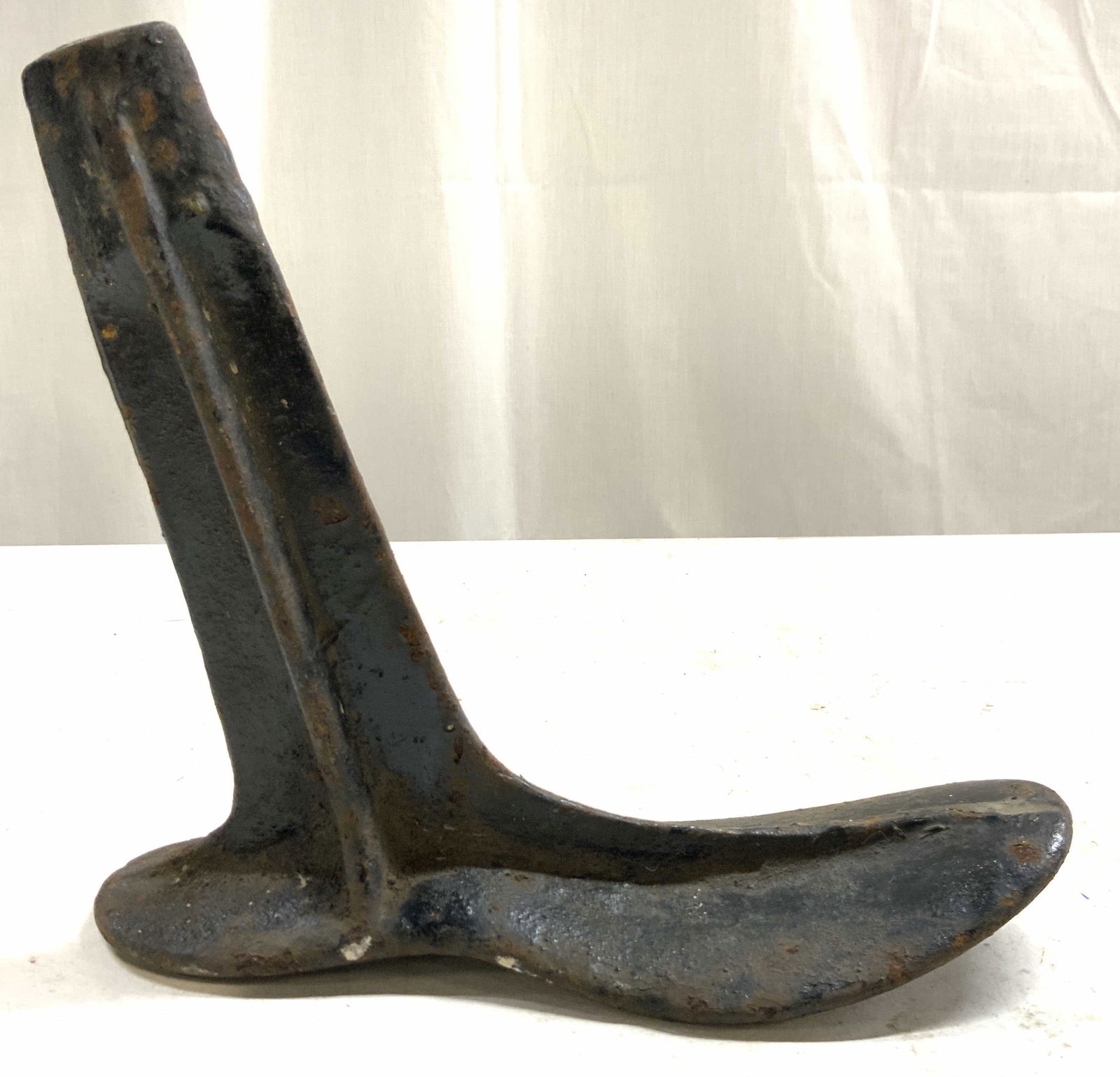 Antique Iron Cobbler Shoe Mold (1 of 8)