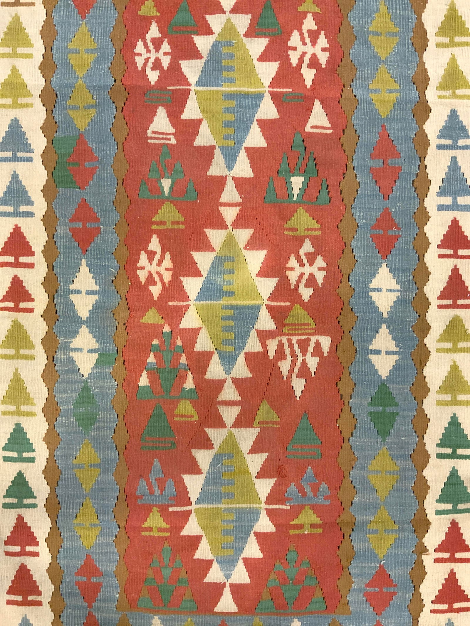 ALI BABA Carpets Handmade Fringed Wool Rug (1 of 8)