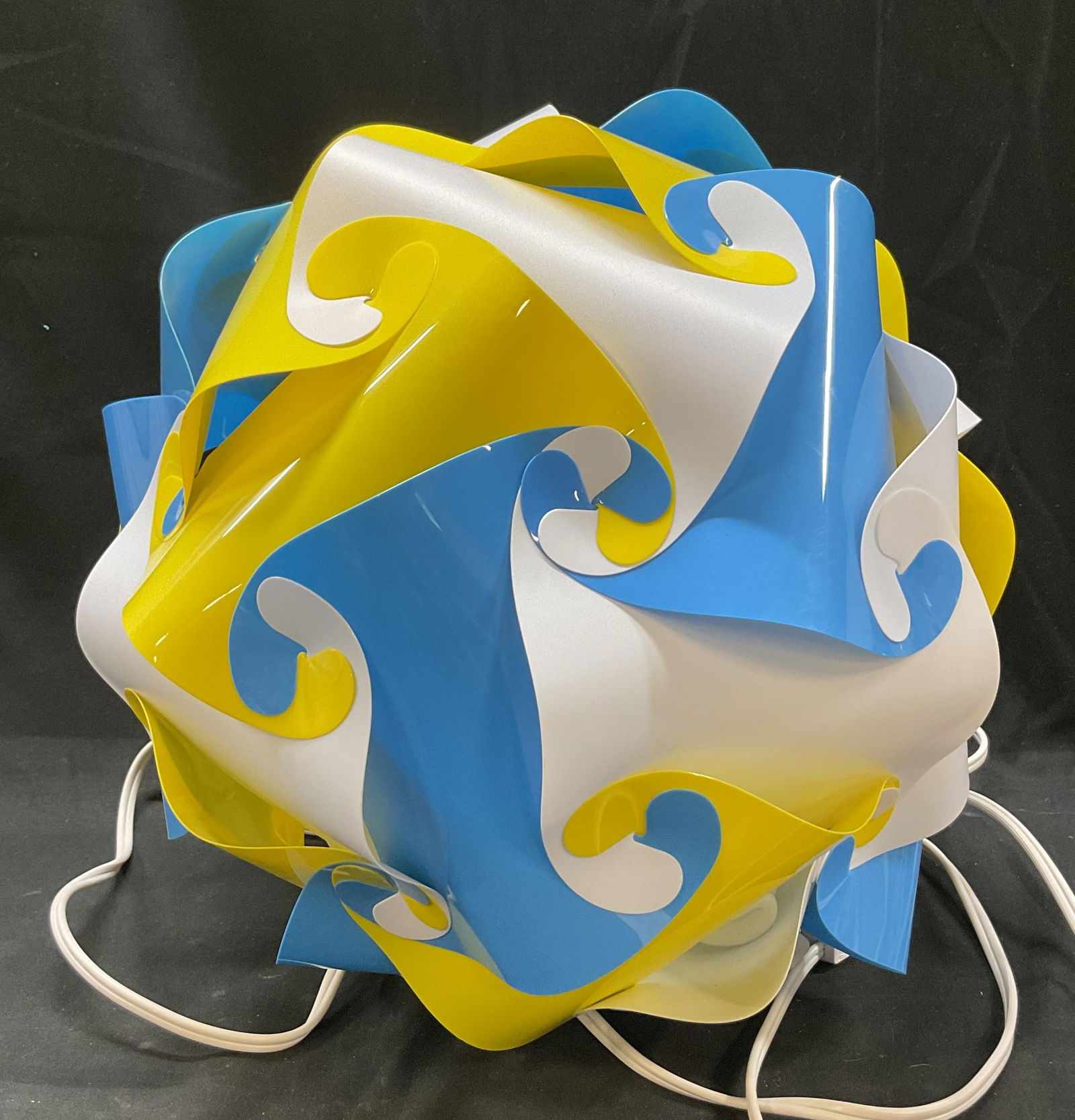 LuvALamps Handmade Puzzle Hanging Modular Lamp (1 of 9)