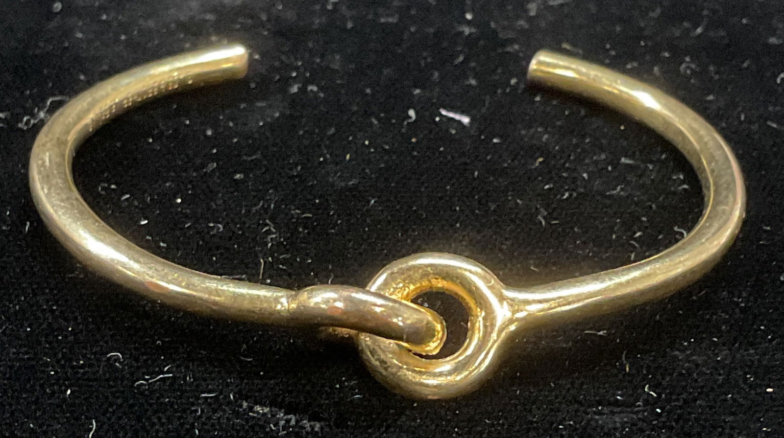 Vtg Signed Gold Tn Interlocking Bracelet: Vintage signed gold tone cuff bracelet with interlocking design. Signed, partially legible appears LES BROTHER LE BEALL. Measures approx 2 inches wide. Some wear including scratching. Jewelry, estate