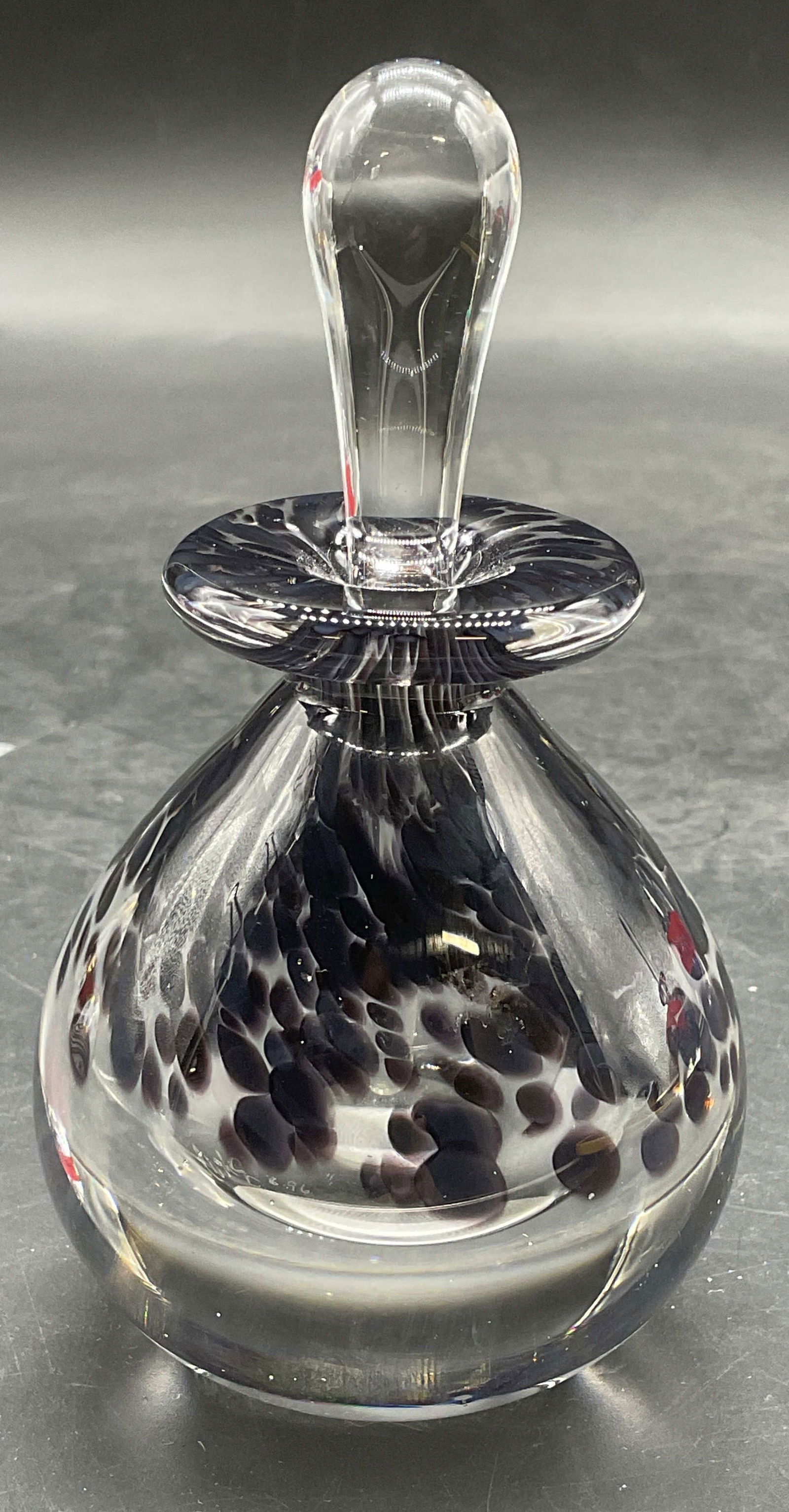 Raymond D Mathews Art Glass Perfume Bottle 1996 (1 of 6)