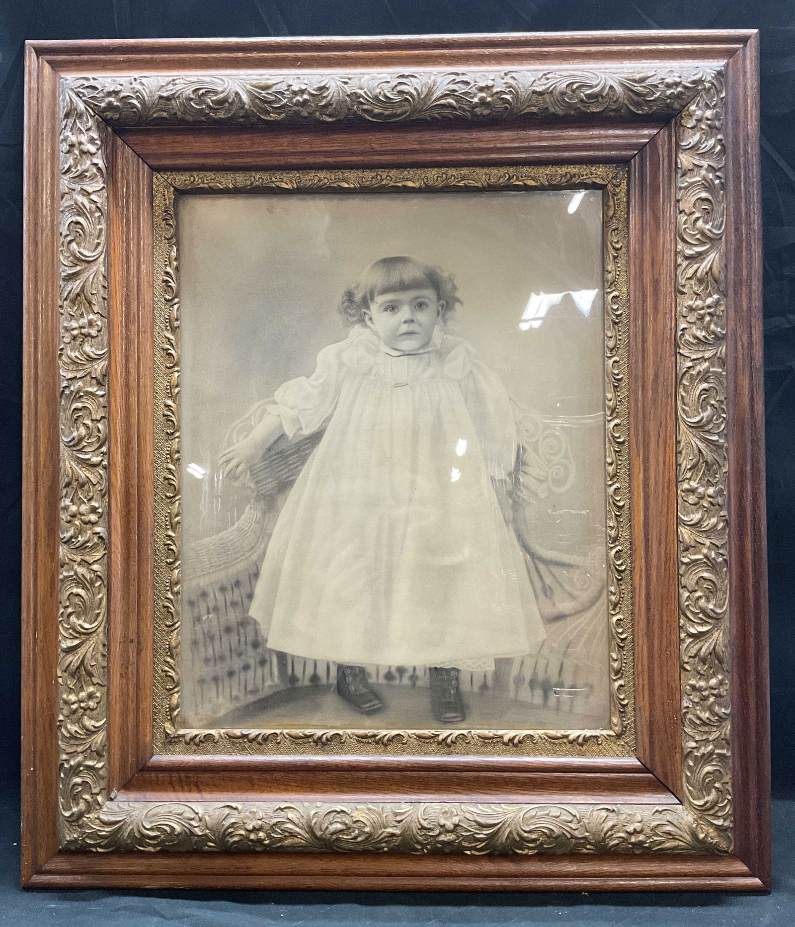 Framed Antique Portrait of Child (1 of 6)