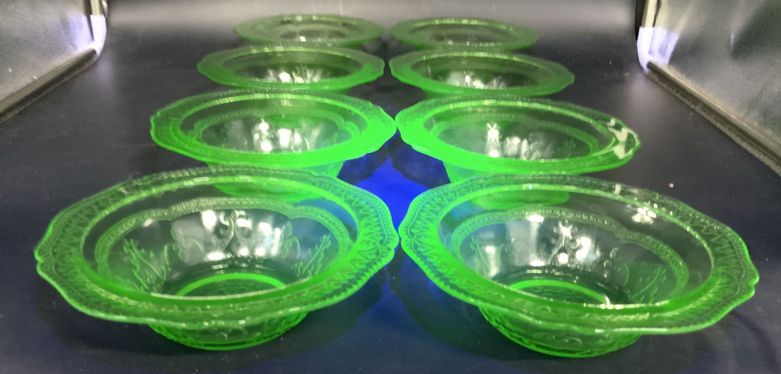 Set 8 Vtg Depression Uranium Glass Bowls (1 of 8)
