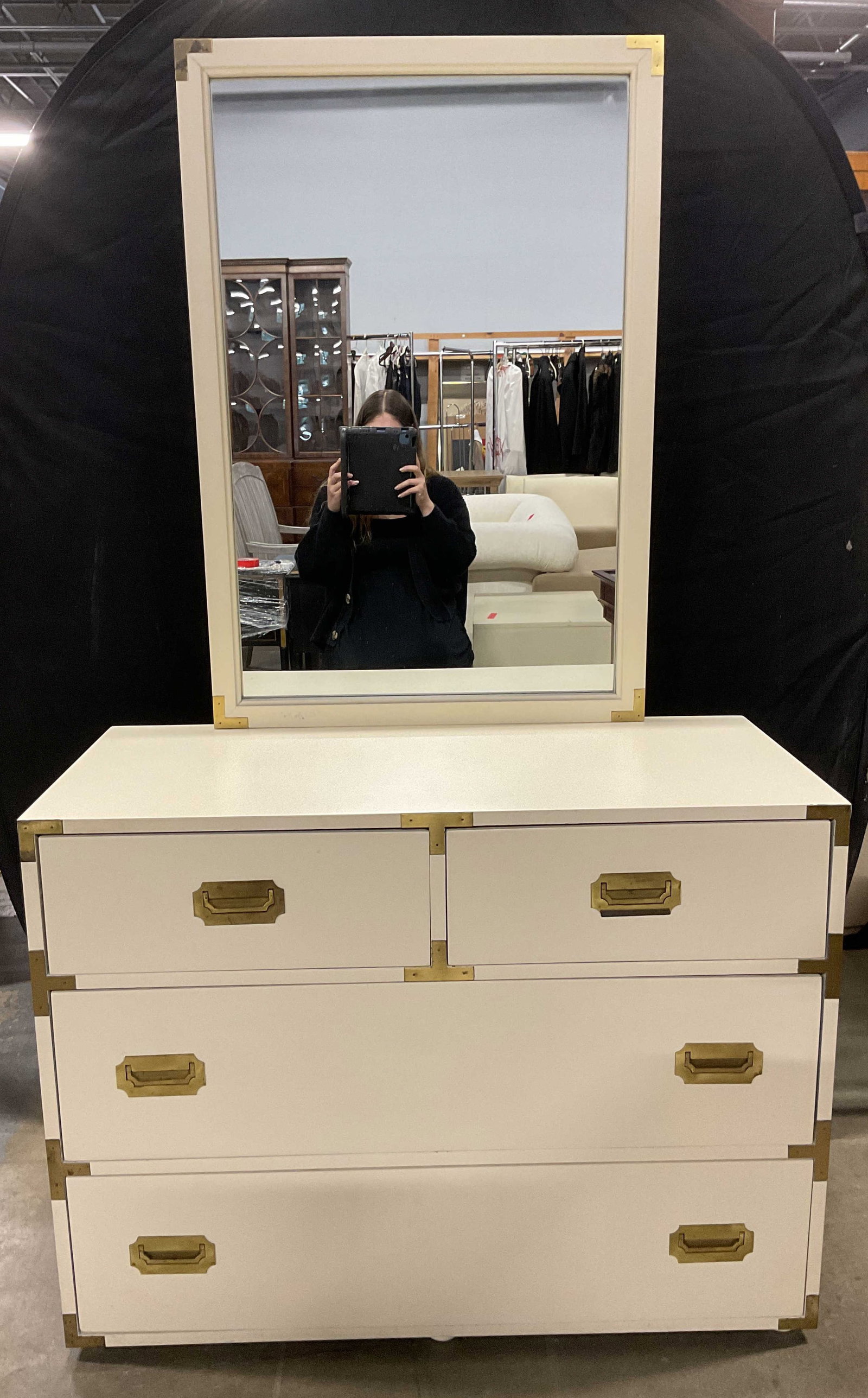 MCM White Wood & Brass Campaign Dresser & Mirror: Mid century modern campaign dresser with mirror. Brass hardware, handles, and corner plates. 4 drawers. Dress approx 40 x 19 x 30 inches. Mirror approx 38.5 x 27 inches. Some surface wear including sc