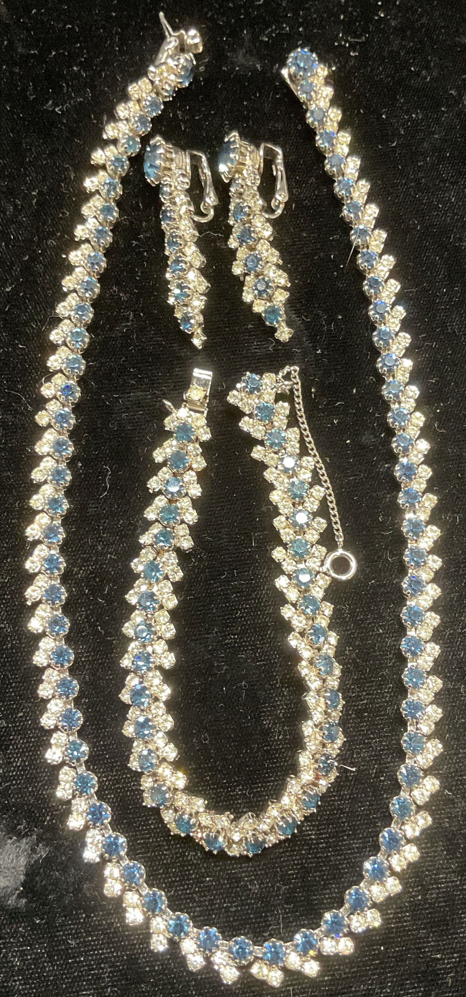 Vtg Set 3 Crystal Necklace Bracelet Earrings (1 of 7)