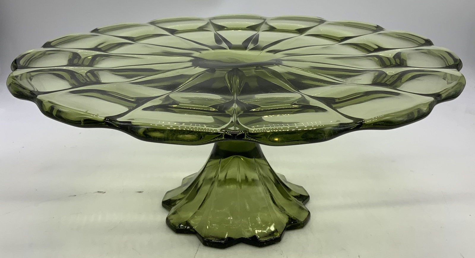 Vntg Green Pressed Glass Pedestal Cake Stand (1 of 6)
