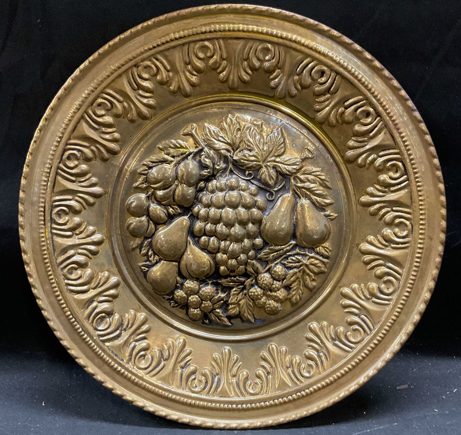 Vintage Brass Relief Fruit Plaque, England (1 of 6)