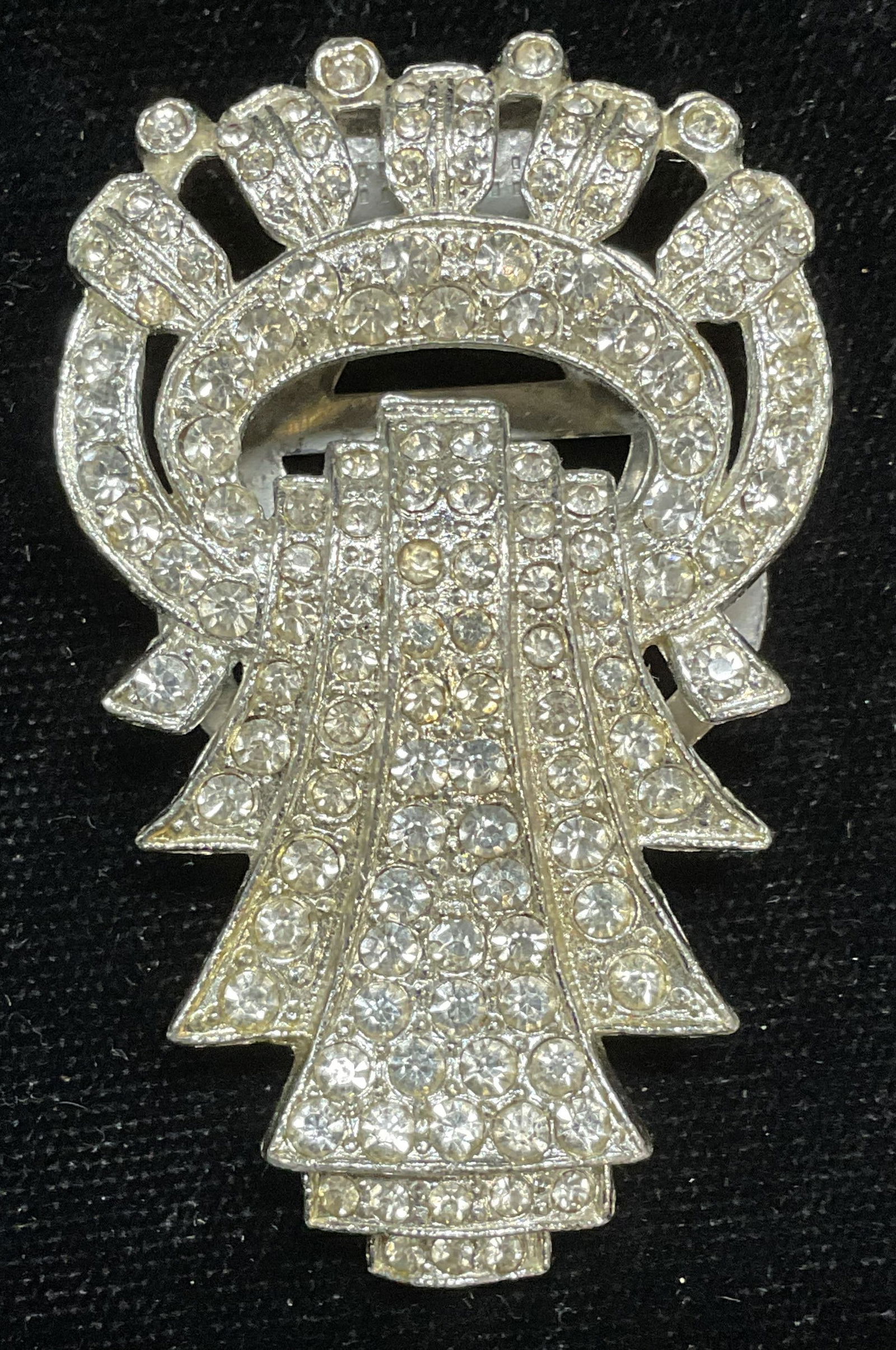 Art Deco Silver Tone Crystal Fur Clip (1 of 6)